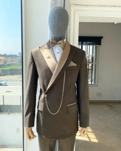 A Bespoke reloaded brown “Arthur Richards” tuxedo 3-lapel suit
