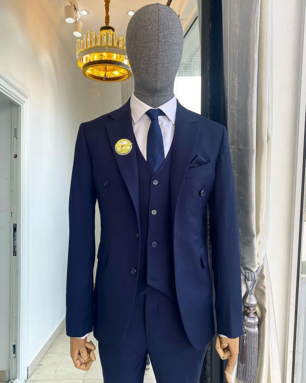 A Bespoke reloaded “peaky blinders” navy blue notch lapel suit