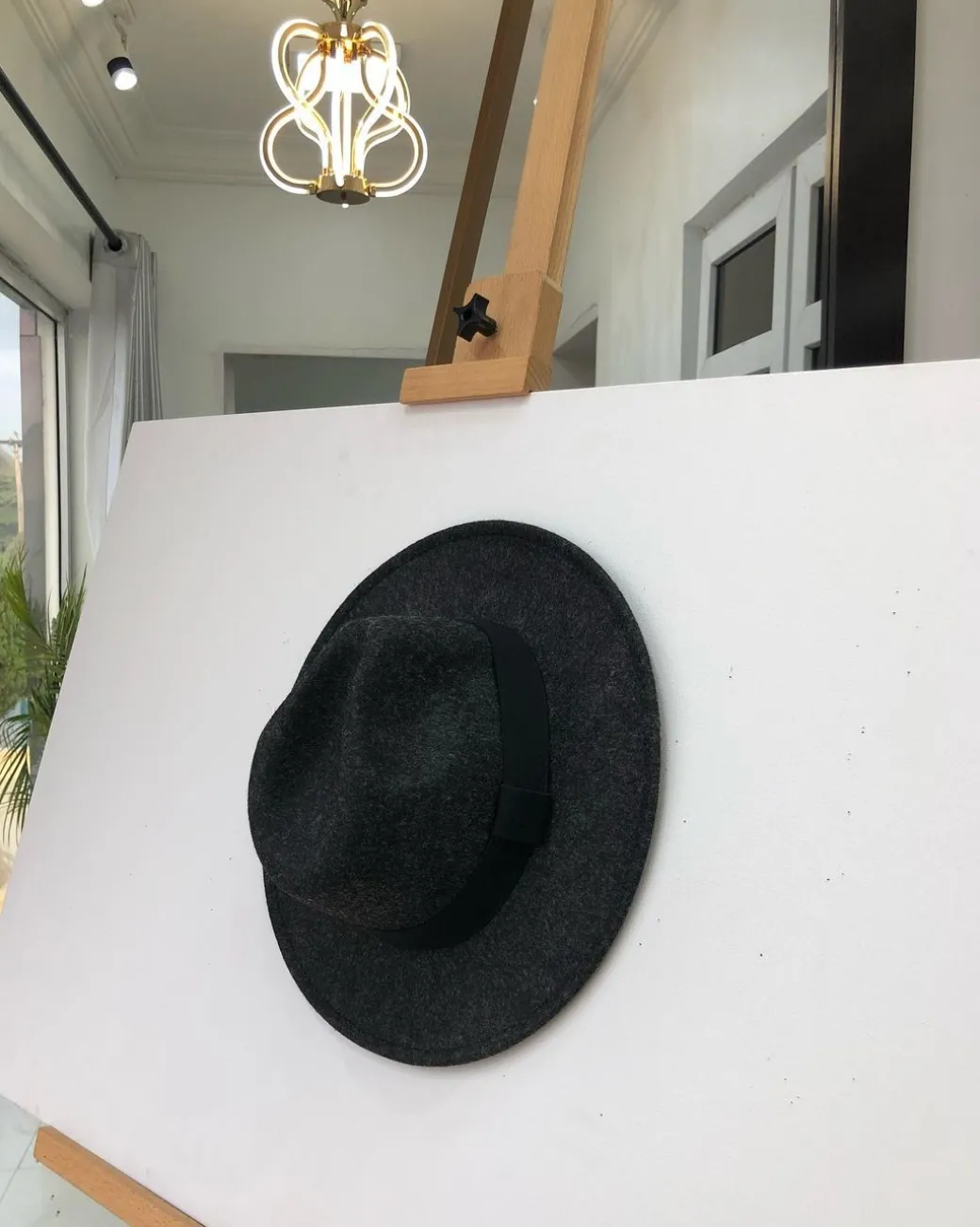 A Black Men Fashion Wool Hat