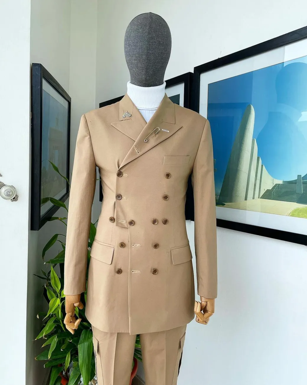A Brown “Pirate” Polished Chinos, Layered Double Breasted, 12 Buttons, Peak Lapel Pearl Horn Blazers Suit