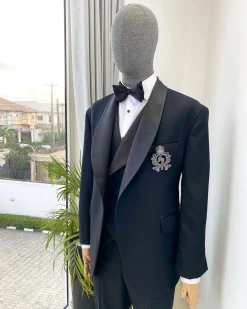 A Charcoal Black Jorgecari Merino Sheep Wool Shawl Lapel Tuxedo Suit