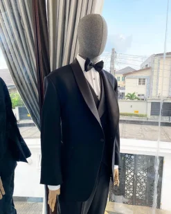 A Charcoal Black Jorgecari Merino Sheep Wool Shawl Lapel Tuxedo Suit