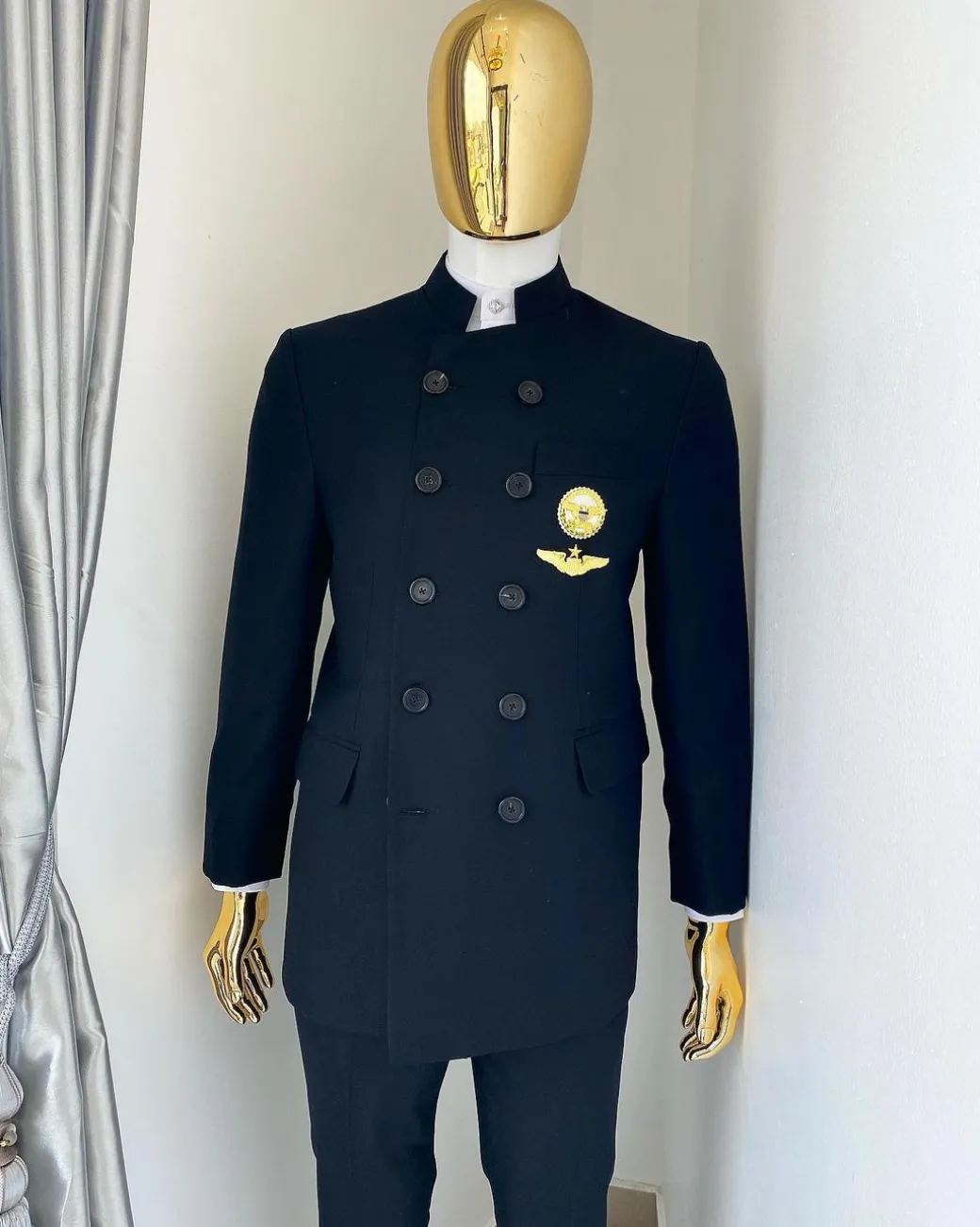 A Charcoal Black Jorgecarli Merino Wool “Clergyman” French Double Breasted Safari Suit