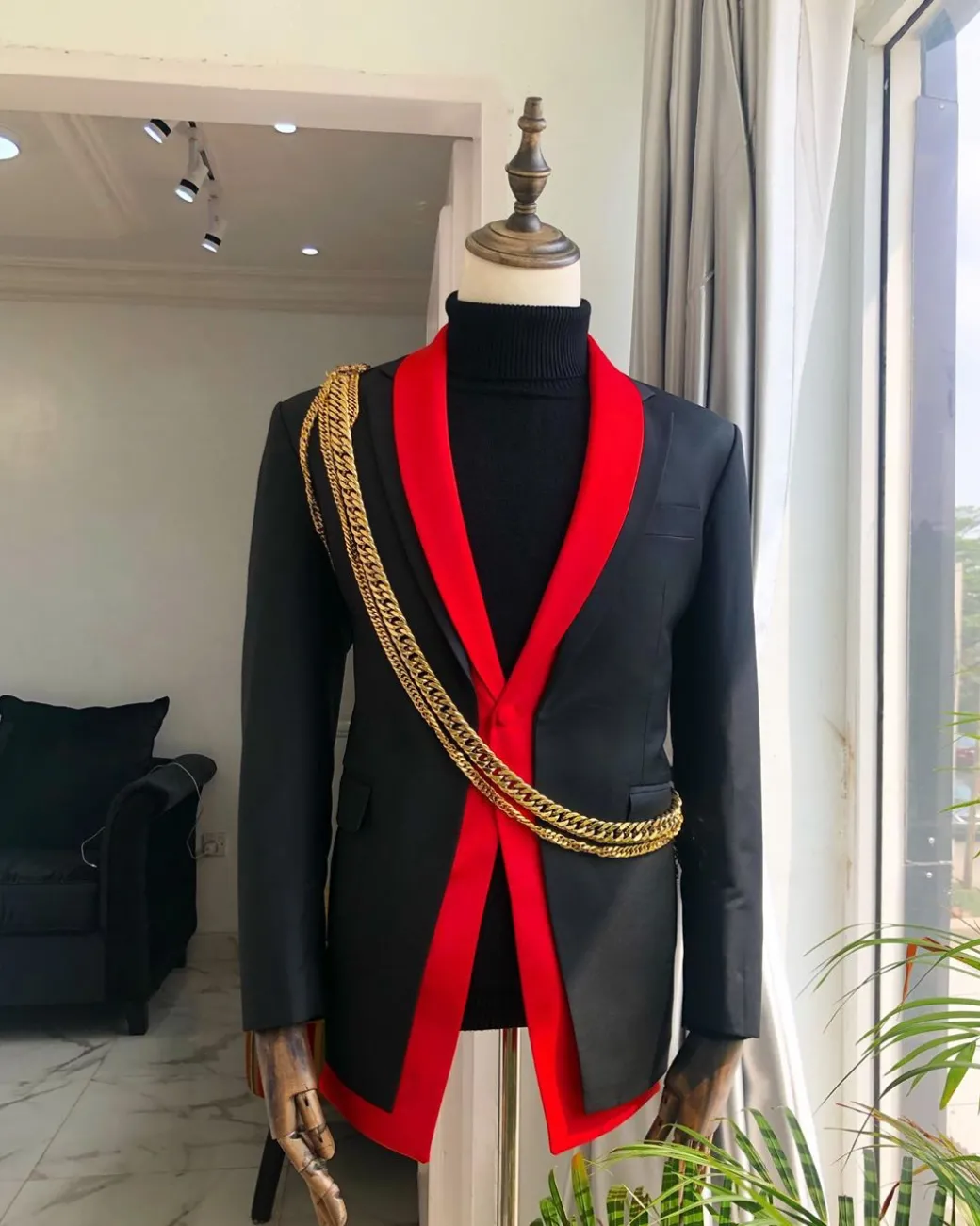 A Charcoal Black “Malian” dual-colour and chain-detailed tuxedo Suit