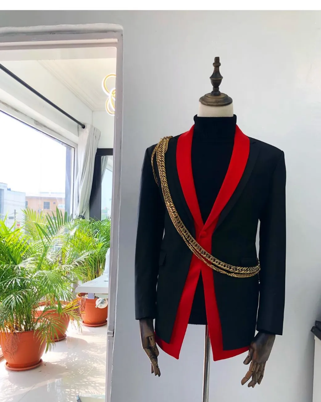 A Charcoal Black “Malian” dual-colour and chain-detailed tuxedo Suit
