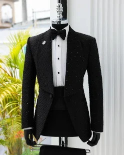A Charcoal Black Square-Patterned Jacquard Shawl Lapel Tuxedo Suit