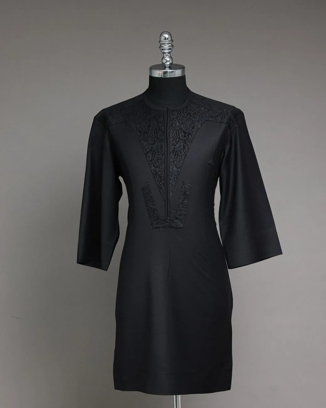 A Charcoal Black, Zip Line With Ocean Element Jacquard Details 3/4 Sleeve African Senator Kaftan Native.
