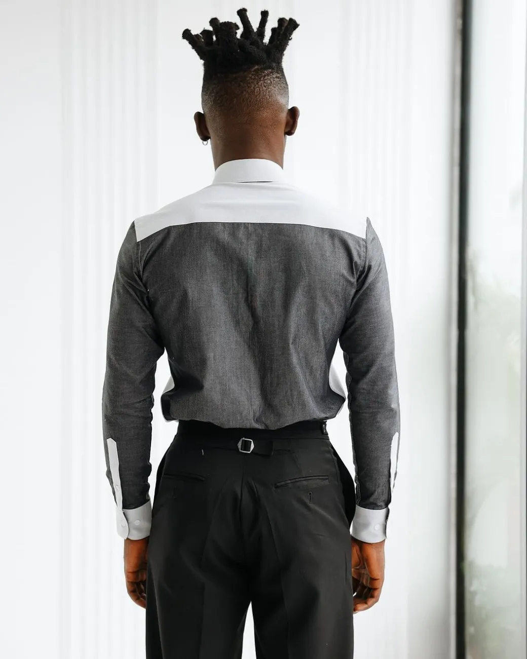 A Charcoal grey & light grey presidential spread collar casual shirt.