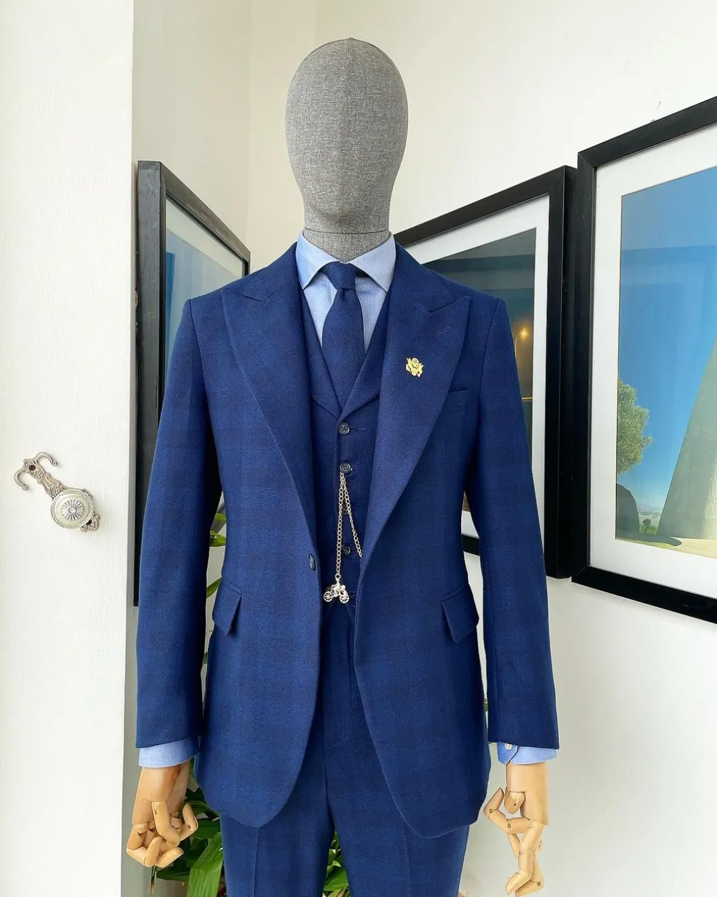 A Checkerboard Checkered Pattern, navy blue – nobility – “Board Room” peak lapel suit