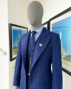 A Checkerboard Checkered Pattern, navy blue – nobility – “Board Room” peak lapel suit