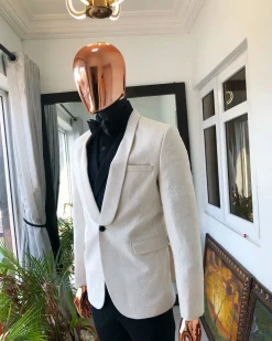 A classic white Ivory Floral jacquard shawl lapel Suit