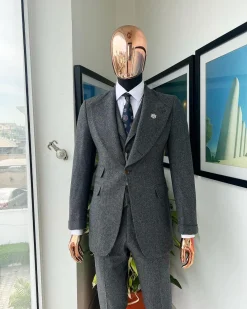 A Cloud Grey, Knitted, Peak Lapel Jorgecarli Vogue Suit