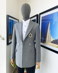 A Cloud Grey Peak Lapel, One button Double Breasted Suit.