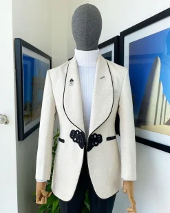 A Gold and ivory “Mandarin” invisible Pattern Ivory white shawl lapel jacquard Suit