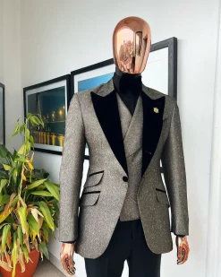 A Gold, black and silver mix metallic jacquard, peak lapel tuxedo suit