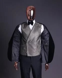A Gold, black and silver mix metallic jacquard, peak lapel tuxedo suit