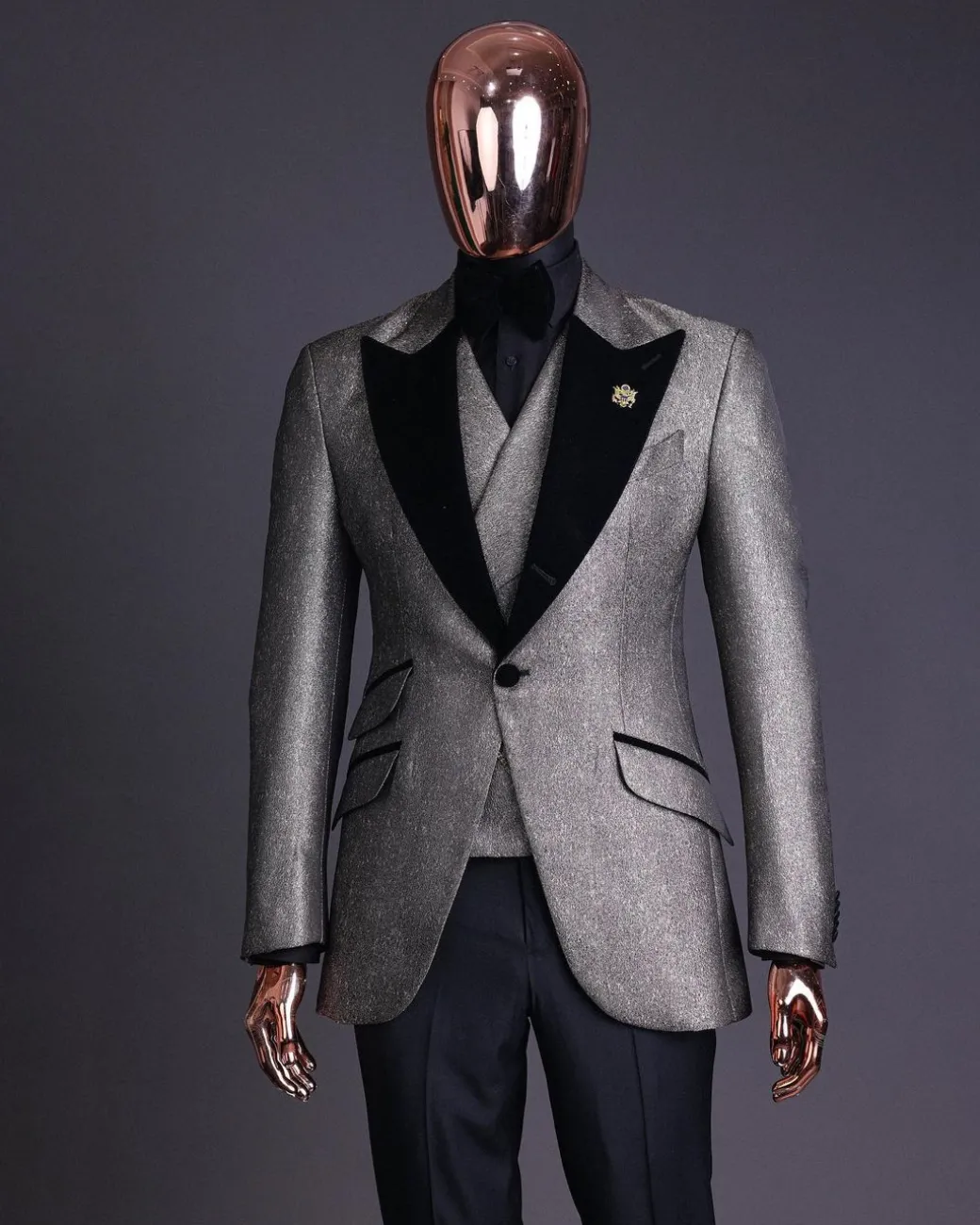 A Gold, black and silver mix metallic jacquard, peak lapel tuxedo suit
