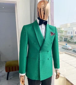 A Grass green double breasted shawl lapel floral pattern jacquard tuxedo suit