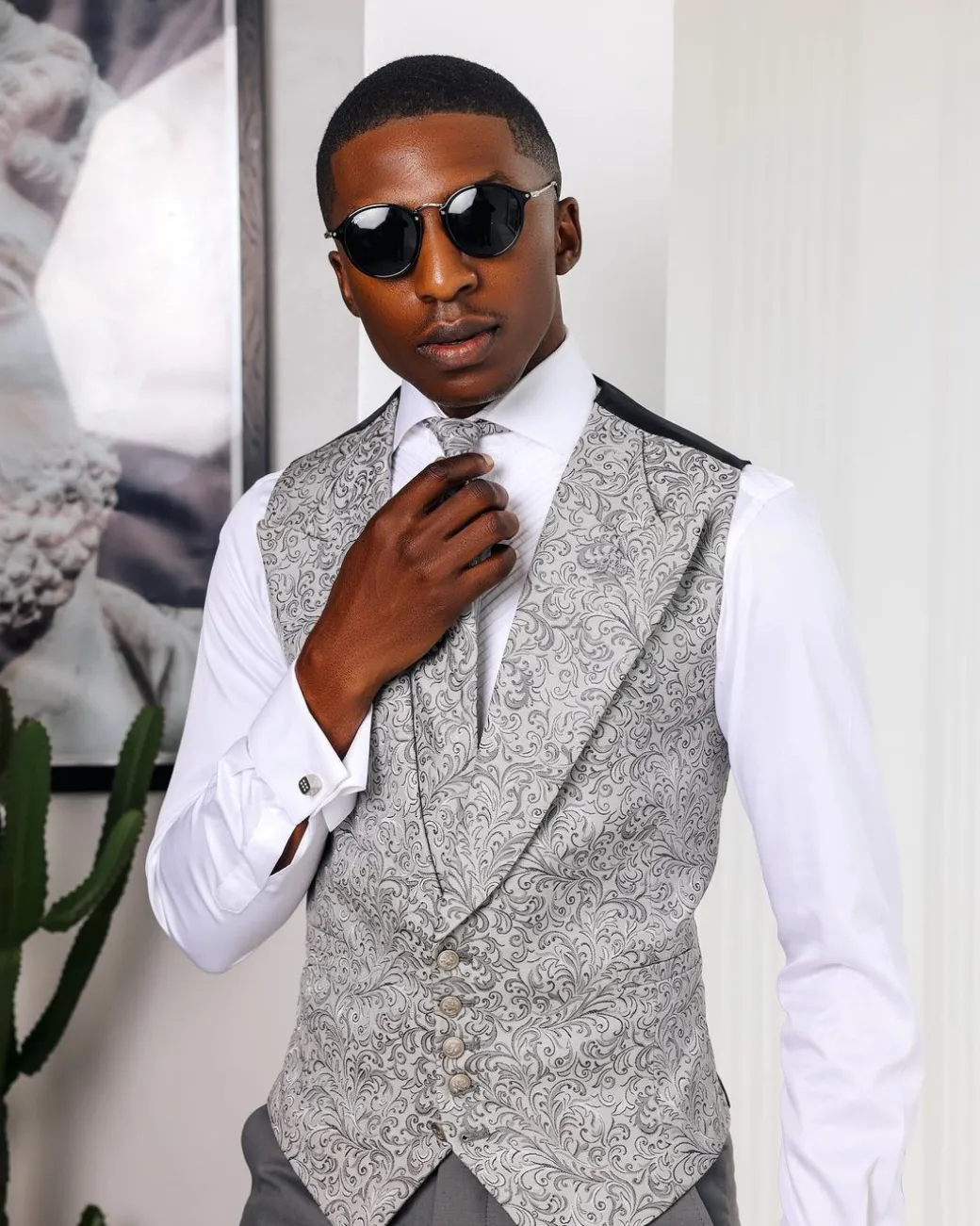 A Grey and black floral single-breasted, Peak lapel waistcoat