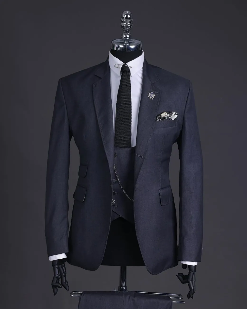 A Lead grey, knitted, notch lapel suit