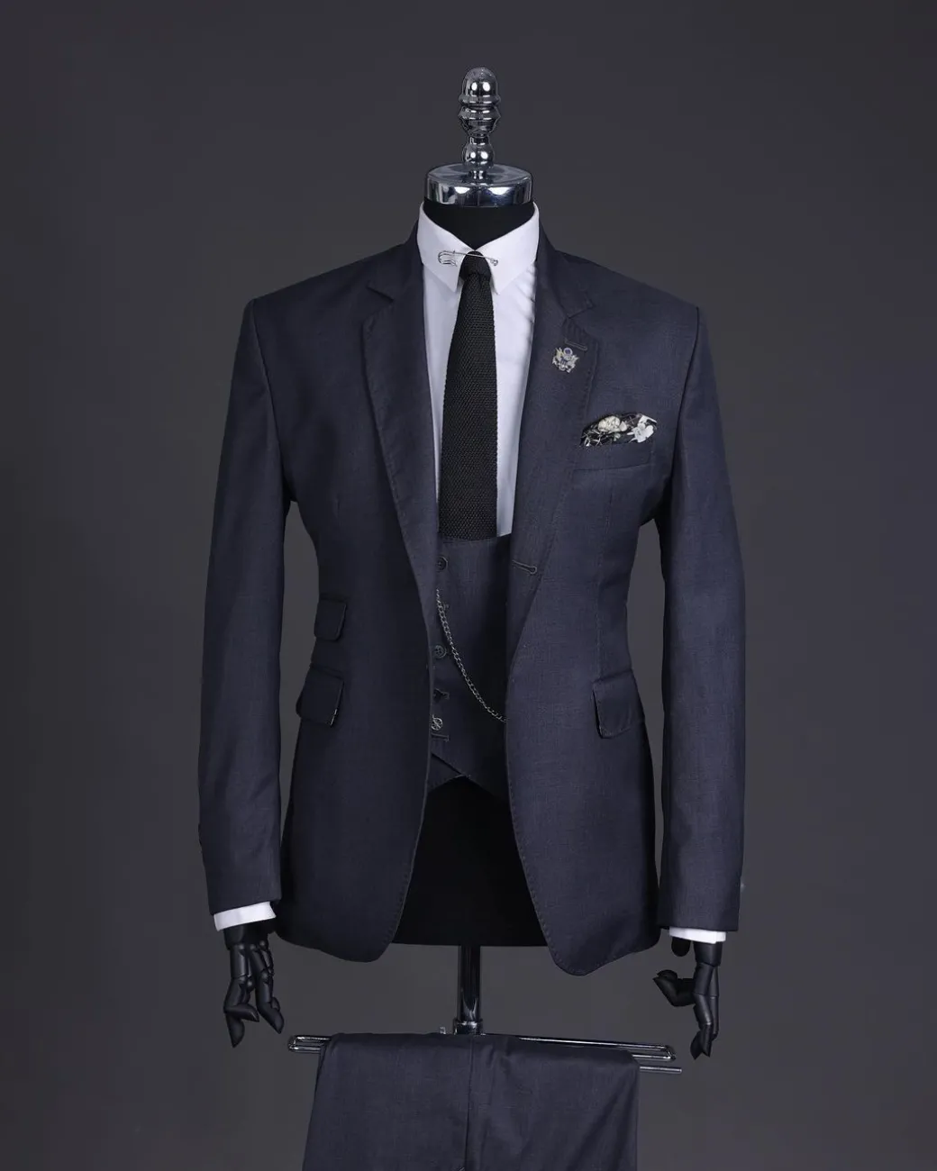 A Lead grey, knitted, notch lapel suit