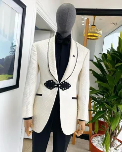 A “Mandarin” Circle Pattern Ivory white shawl lapel jacquard Suit