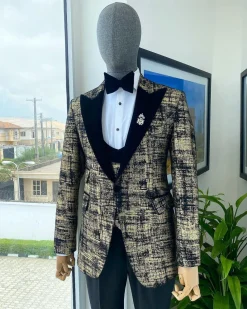 A “Mandarin” Dispersed Black and Gold Peak Lapel Suit