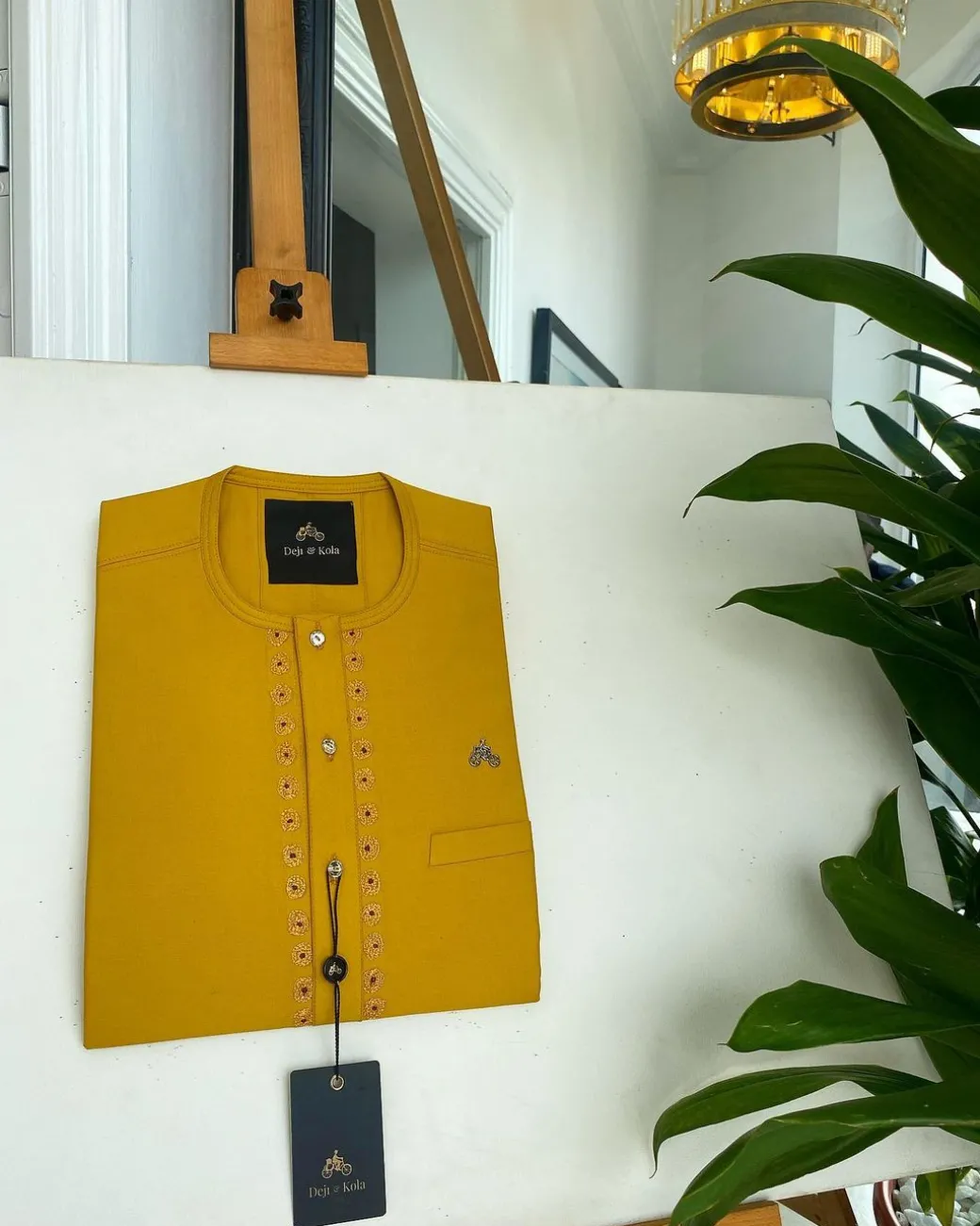 A Medallion yellow, Tiny Flap with a Swarovski button and embroidery details African traditional senator kaftan native & Sokoto