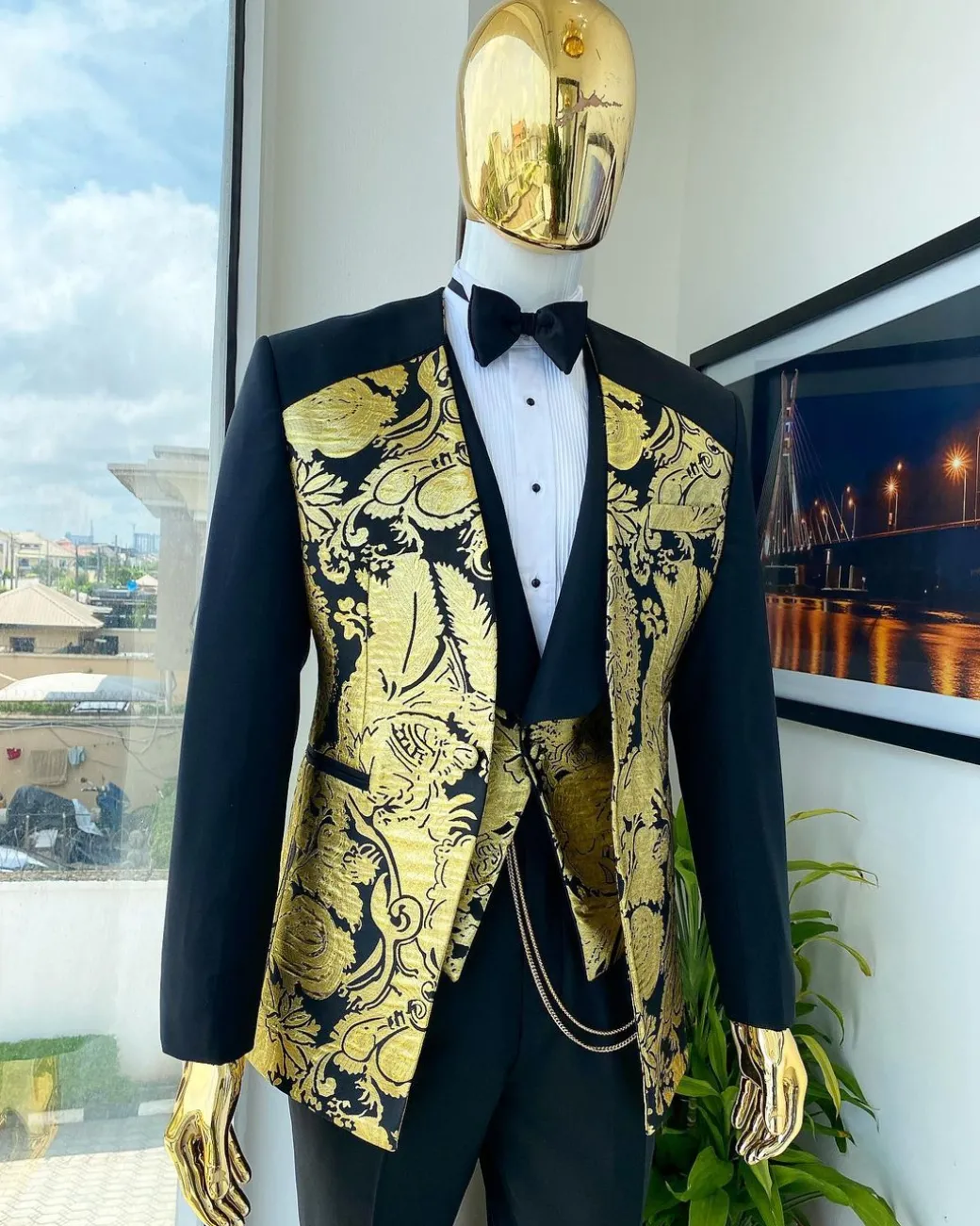 A Mid-mix cut charcoal black and gold floral metallic “Mandarin” lapel-less blazer jacquard suit