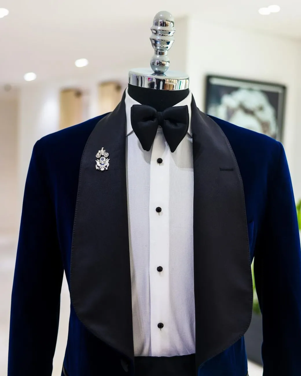 A Midnight Blue, Knitted, Shawl Lapel Tuxedo Suit