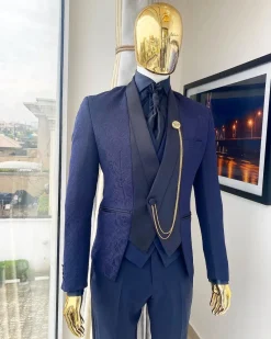 A Midnight Blue Reloaded “Lugard” suit from our Equilibrium ss21 collection