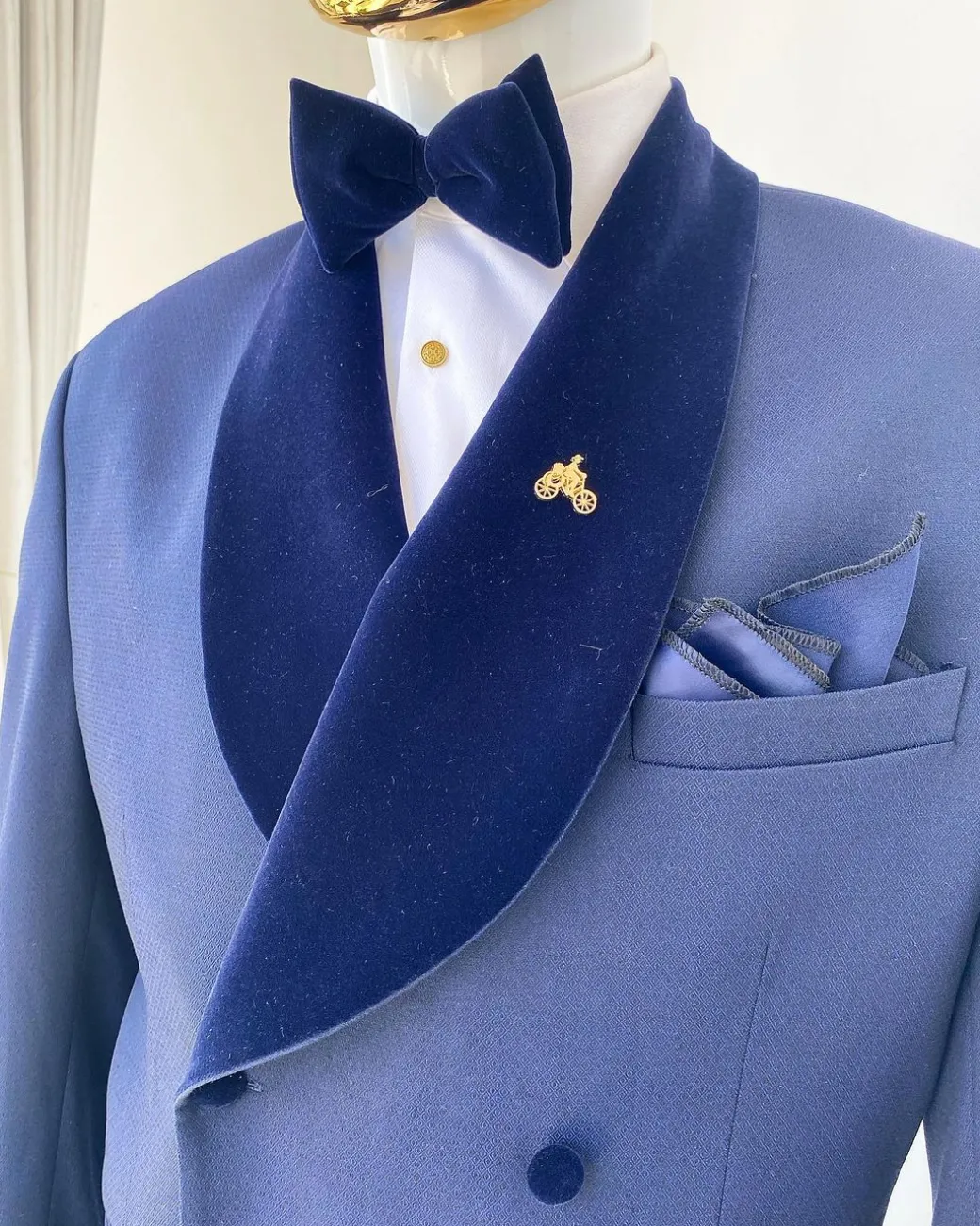A Midnight Blue Soft Merino Wool Shawl Lapel Tuxedo Suit