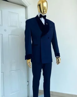 A Midnight Blue Soft Merino Wool Shawl Lapel Tuxedo Suit