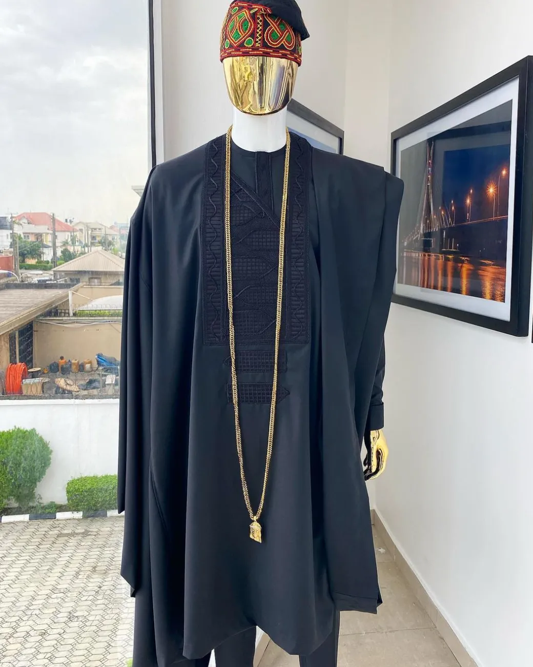 A Monochrome black with connected embroidery Agbada
