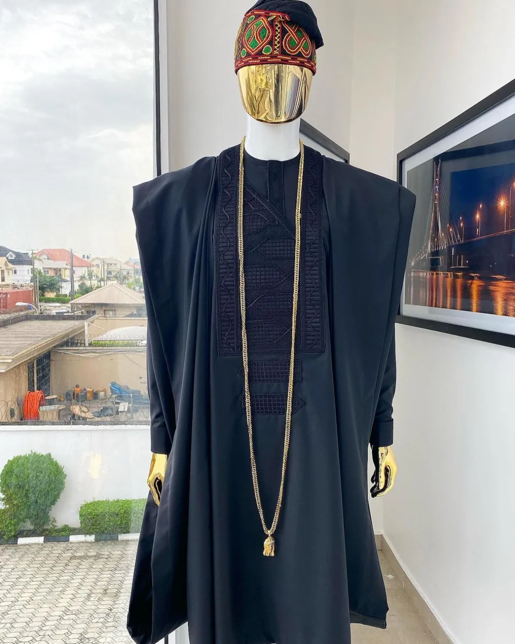 A Monochrome black with connected embroidery Agbada
