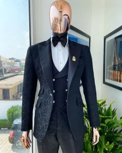 A monochrome “Mandarin” dispersed floral charcoal all black peak lapel tuxedo jacquard suit