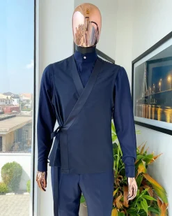 A Monochrome Midnight Blue “Samurai” Cloxedo