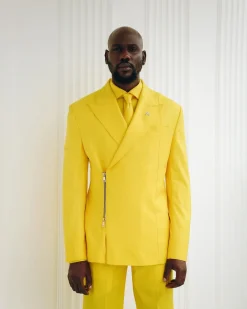 A Monochrome Yellow “Panther” Wrap Peak Lapel Suit