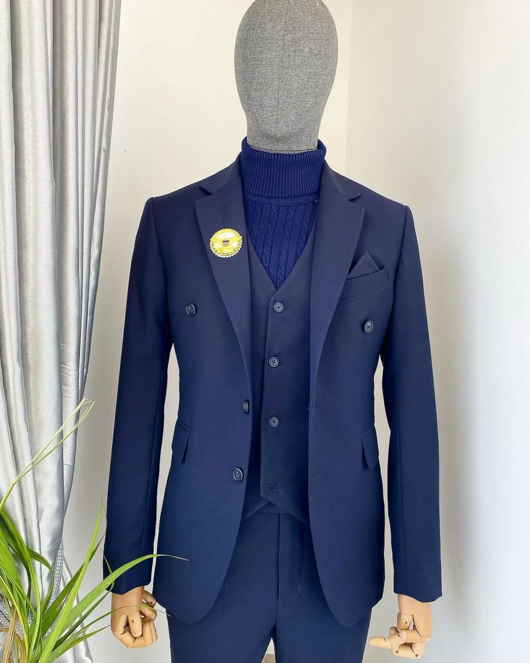 A Navy Blue Bespoke “Peaky Blinders” Notch Lapel Suit