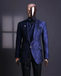 A Navy blue, knitted, root floral jacquard notch lapel suit.