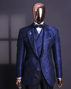 A Navy blue, knitted, root floral jacquard notch lapel suit