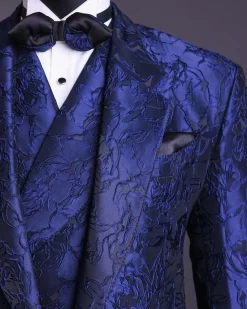 A Navy blue, knitted, root floral jacquard notch lapel suit
