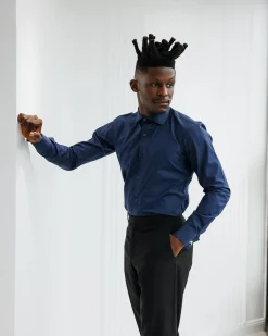 A Navy Blue Oxford Business Shirt.