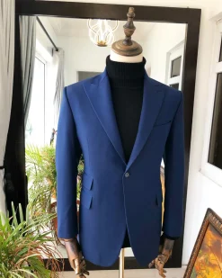 A Navy Blue Peak Lapel Business Suit
