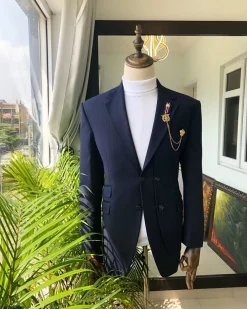 A Navy blue Reloaded “Catch Me If You Can” Business Suit