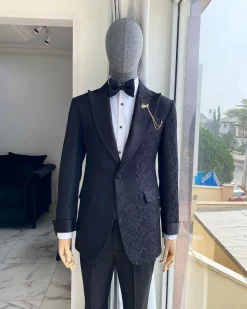 A Peak Lapel Jacquard Black Floral Tuxedo Suit