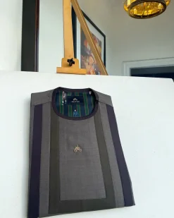 A related shade of brown rectangular front, invisible zip-neck senator kaftan native.
