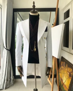 A Reloaded “Battle Of Stalingrad” White Trench Coat