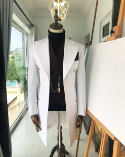 A Reloaded “Battle Of Stalingrad” White Trench Coat