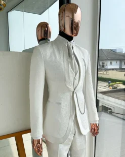A Reloaded “Pope” Monochrome Ivory White Single Button Bishop Neck Suit